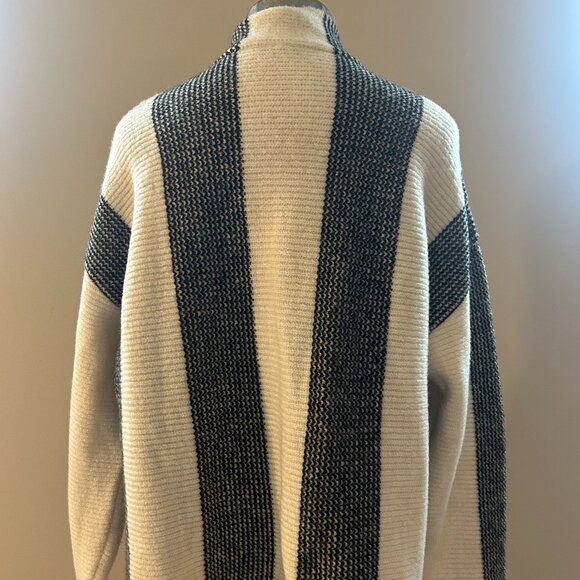 Anthropologie Mock Neck Sweater Size Large - Picture 3 of 5